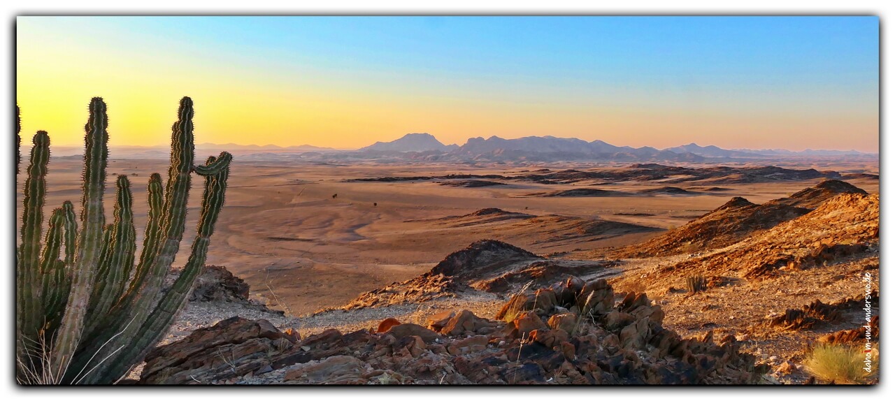 01 namibia-landschaft-felsen-wüste-berge 04