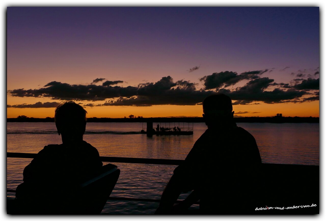 chobe river-sundowner-botswana 09