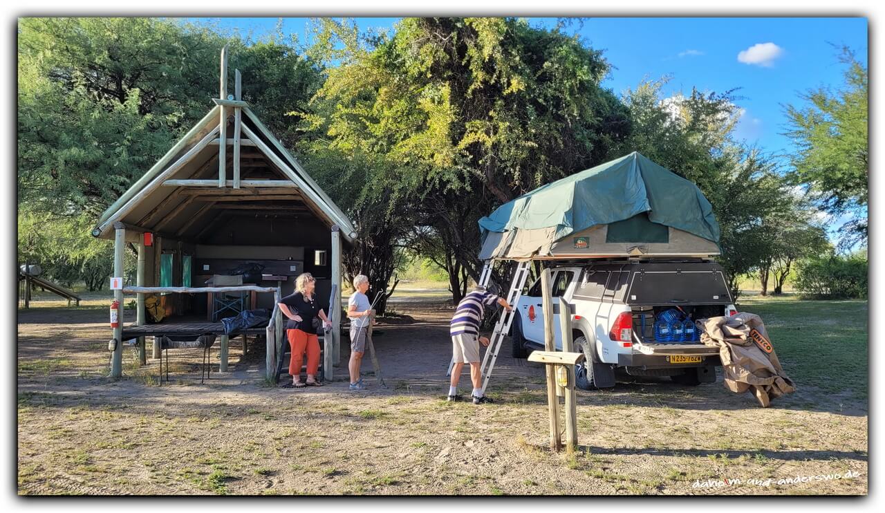namibia-botswana-camping-toyota-dachzelt 03
