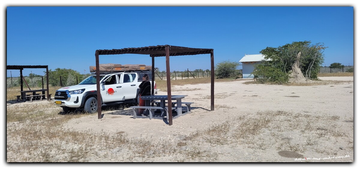 03 etosha-namibia-Rastplatz - 03 03 etosha namibia Rastplatz 03