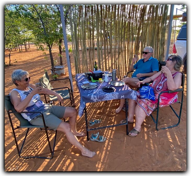 etosha olifatsrusch campingnamibia 05