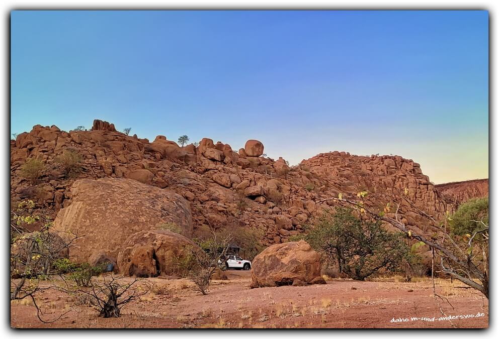 namibia-damaraland-mowani-camping 03 namibia damaraland mowani camping 03