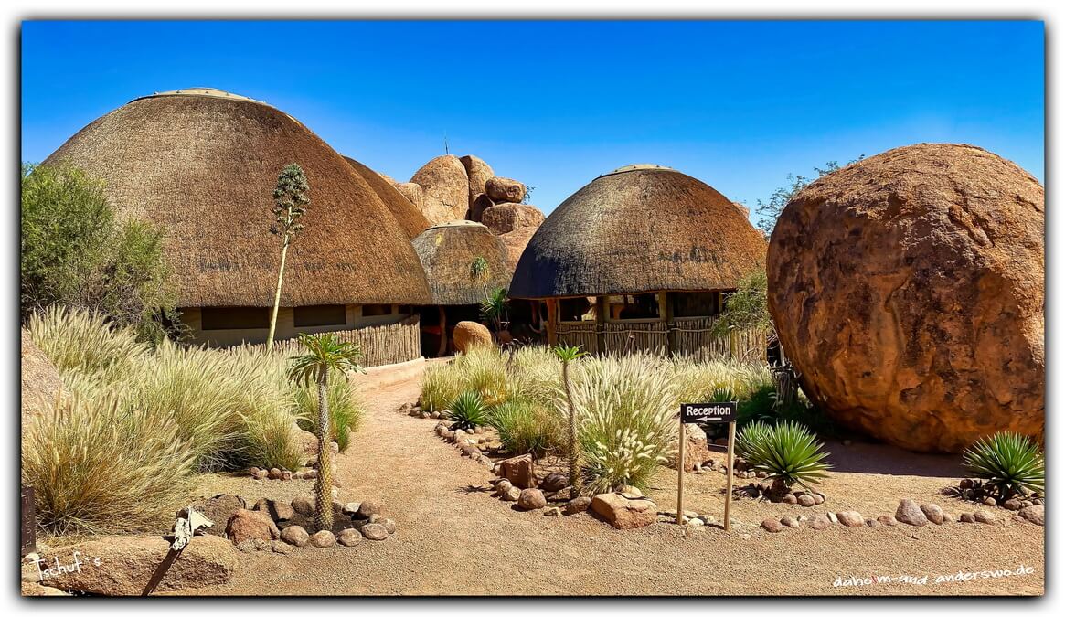 namibia-damaraland-mowani-pool01 namibia damaraland mowani pool01