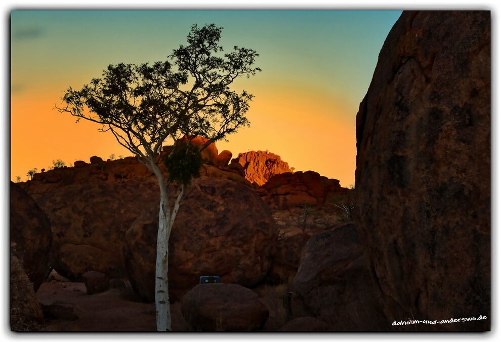 namibia-damaraland-mowani-sundowner 07 namibia damaraland mowani sundowner 07