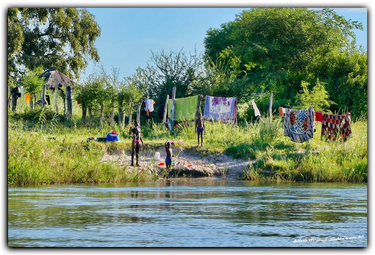okovango namibia waschen am fluss 03