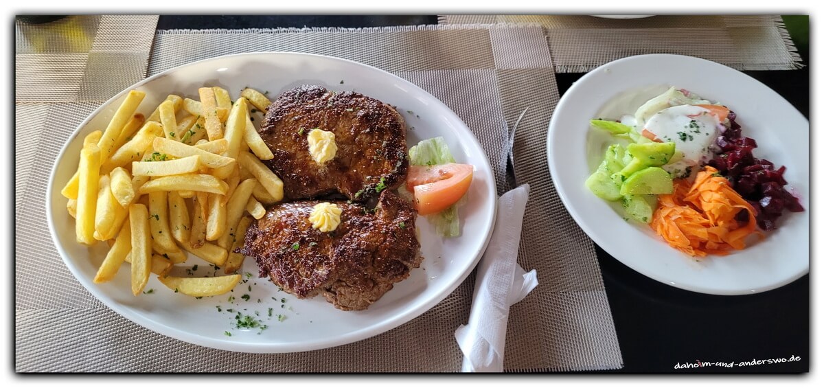 Namibia swakopmund brauhaus steak salat 23