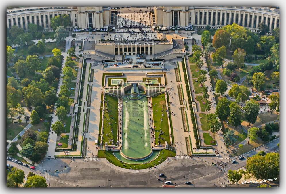 paris eiffelturm aussicht menschenmassen begegnung 05