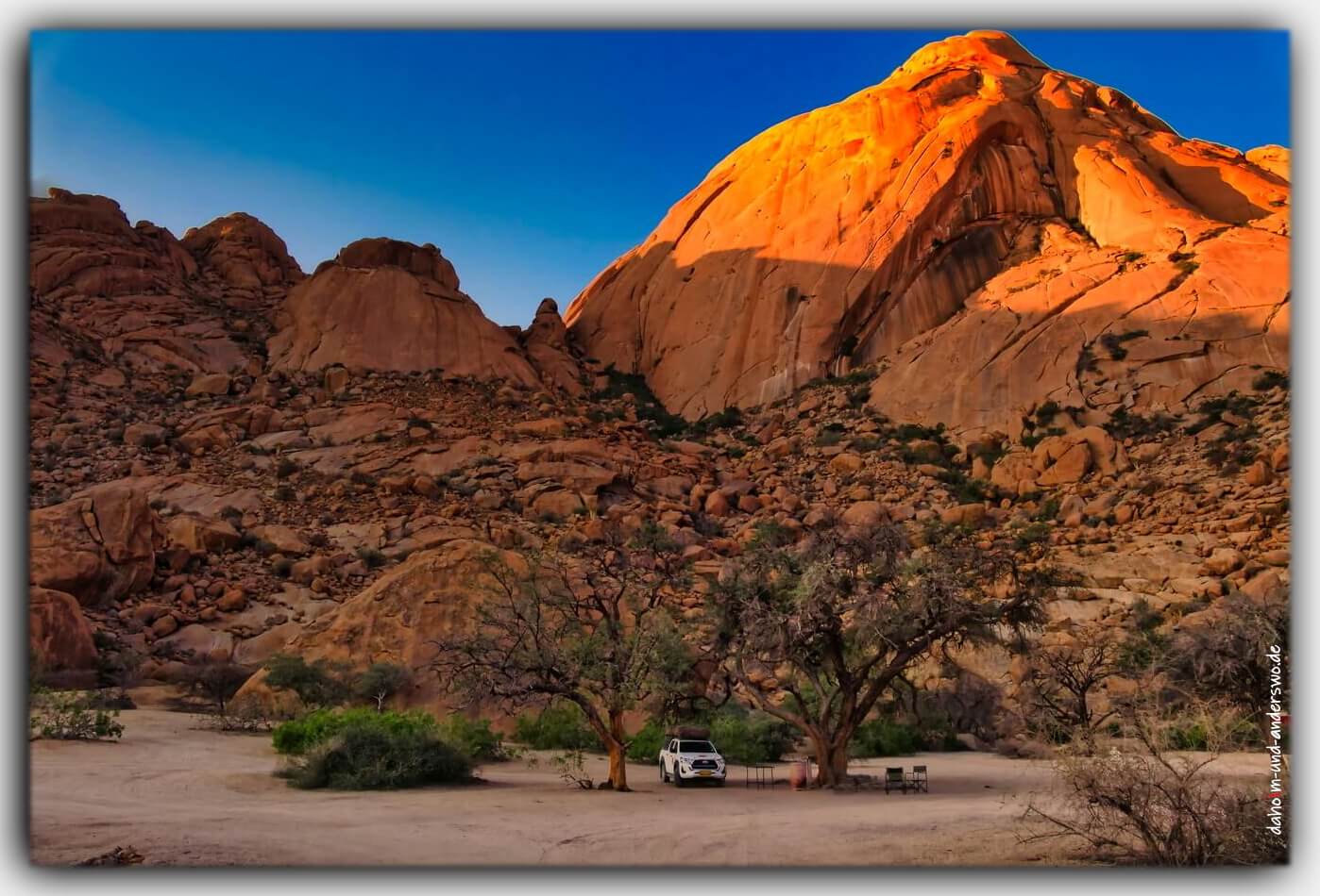 Spitzkoppe Sundowner Namibia afrika 02