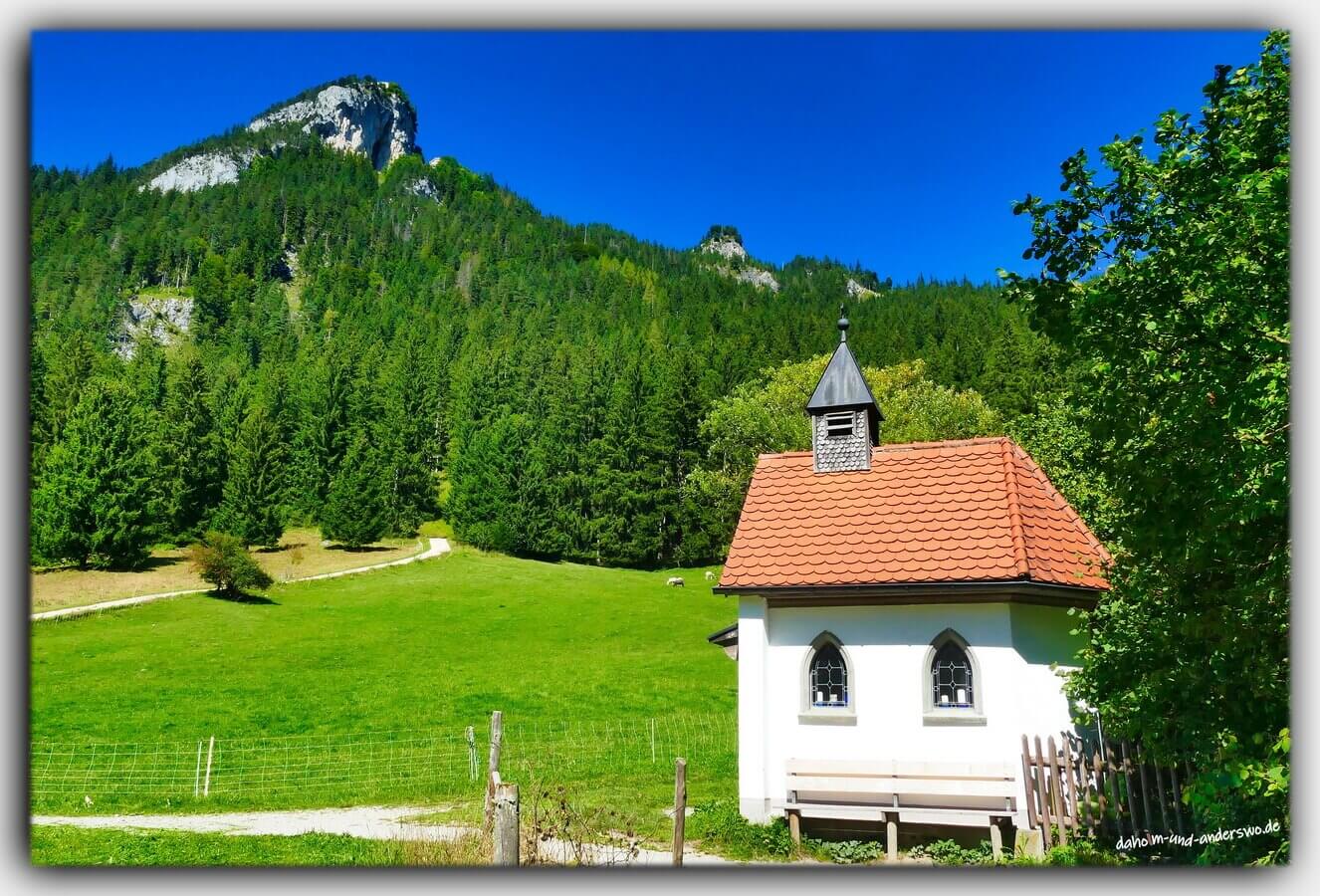 16 vils oestereiche radtour berge kapelle 04